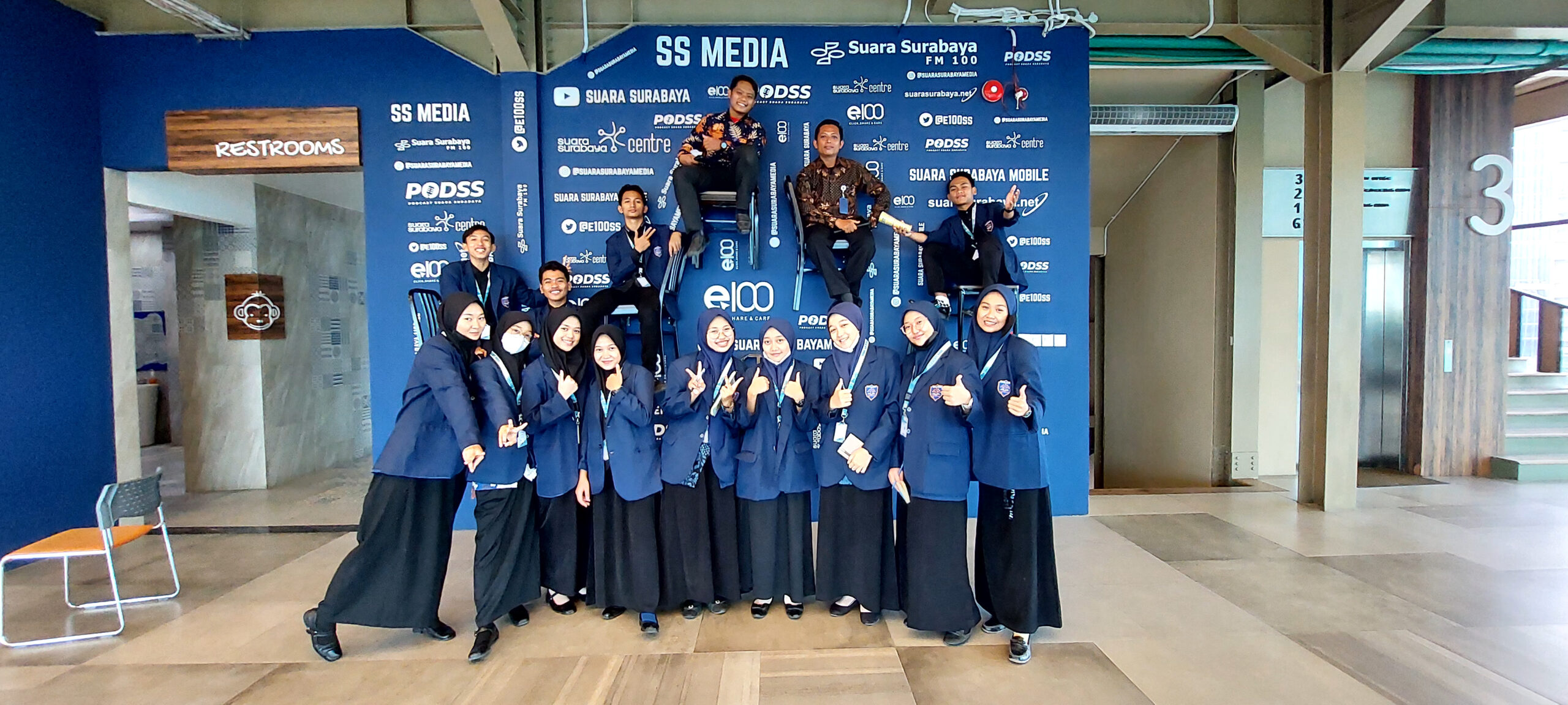 Kunjungan di Radio Suara Muslim Surabaya